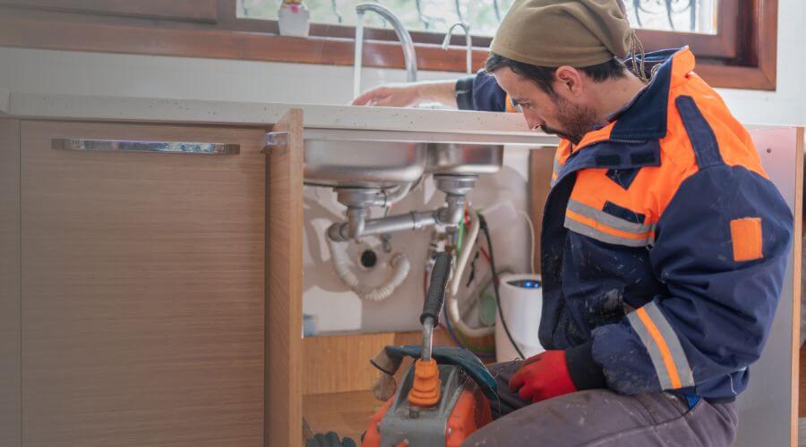 Local expert plumbing services in Houston, OH